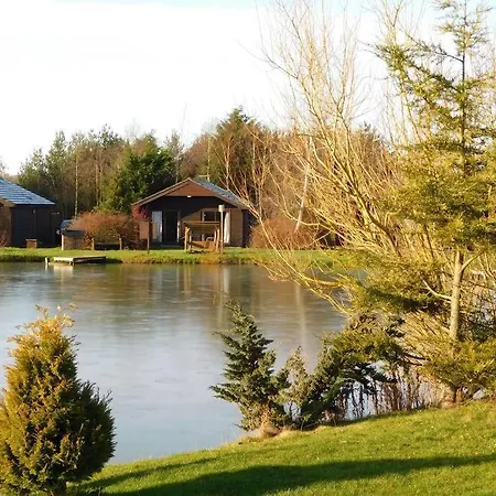 Villa Wild Oats 3 - Yellowtop Country Park - Hot Tub - Yorkshire York